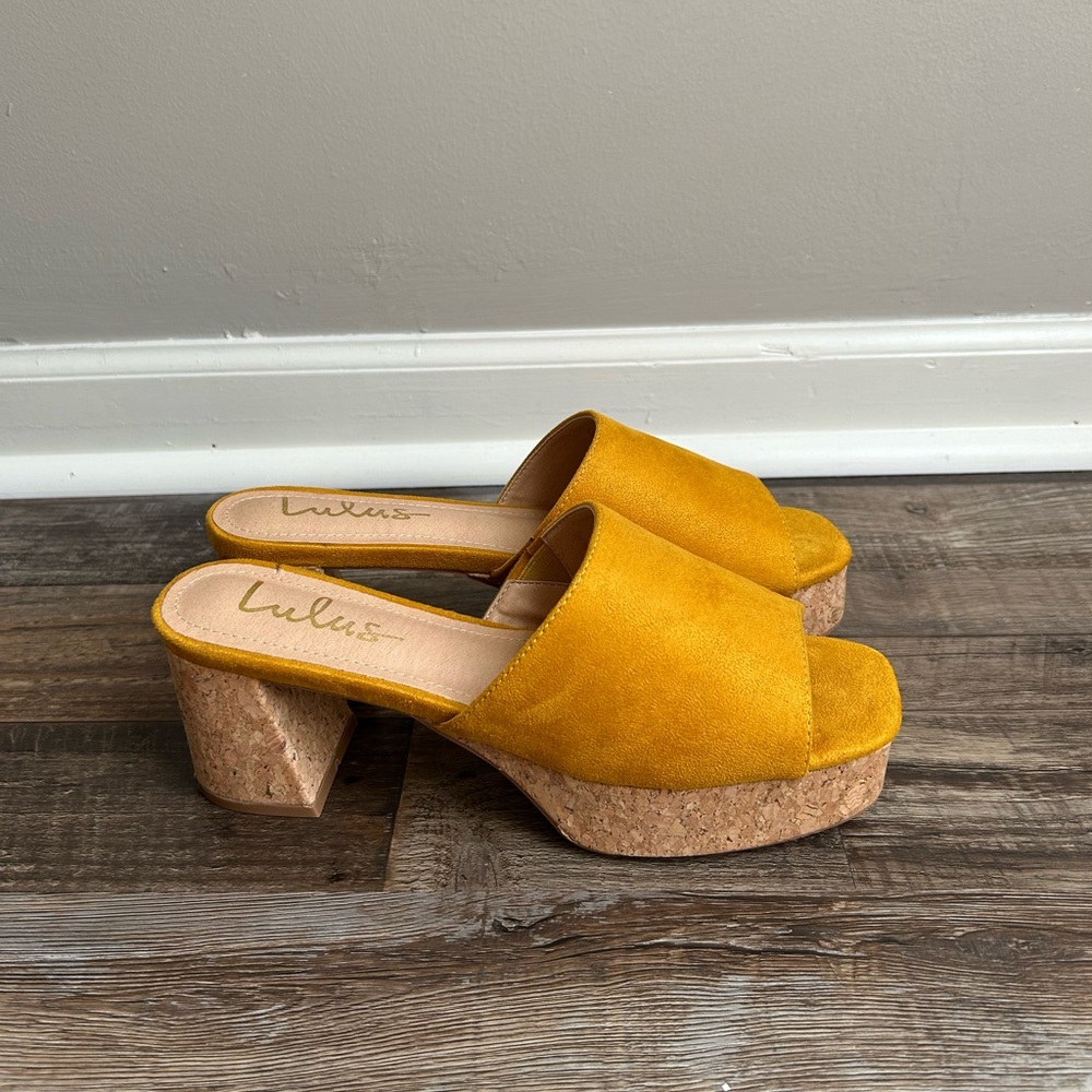 NWT Lulus Aiyana Yellow Suede High Heel Sandals